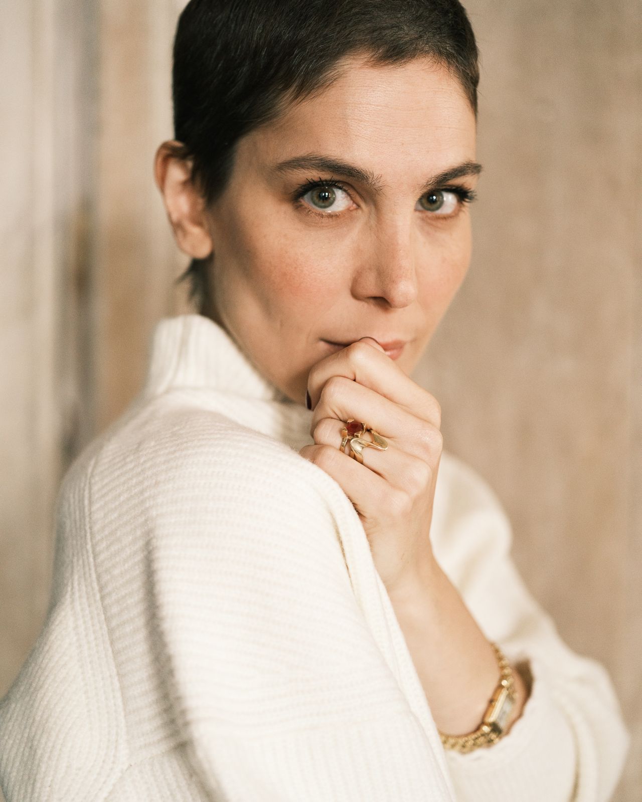 Erica Sand, doubleuse et copyrighter
