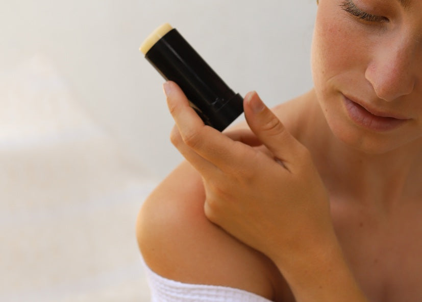 Routine visage après-soleil : comment réparer et apaiser sa peau ?
