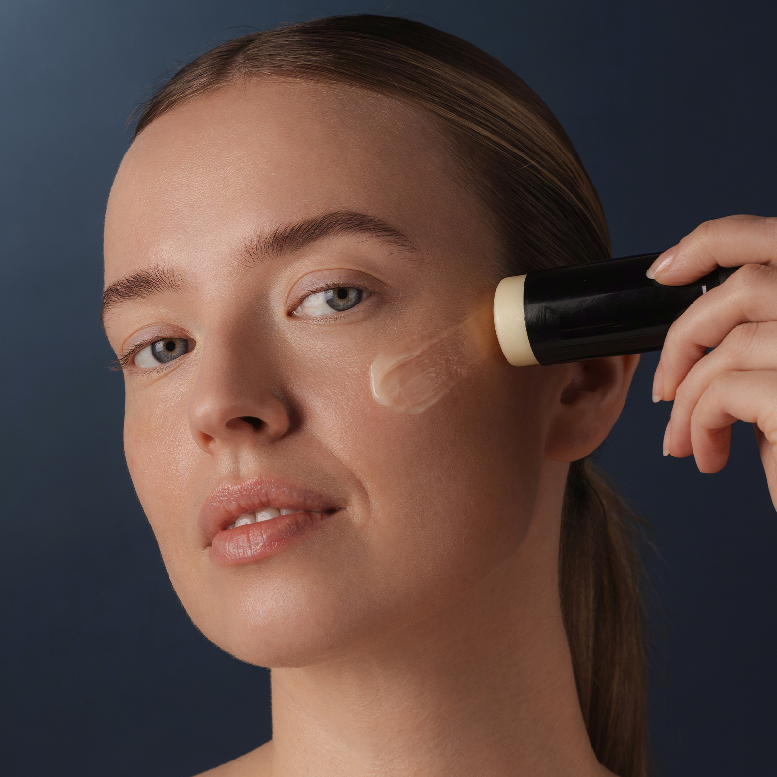 Soin de nuit glissant fondant hydratant anti-âge